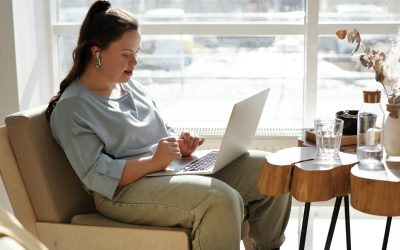 La Unidad de Atención a Personas con Discapacidad y Necesidades Educativas especiales anima a los estudiantes con discapacidad a inscribirse en la V edición del Programa Santander Start.