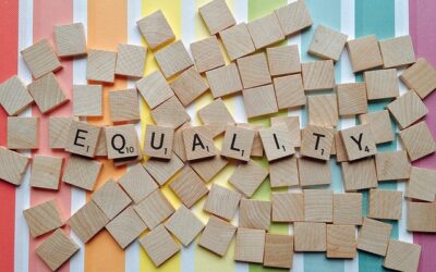 ESTRÉS DE MINORÍAS Y ESPACIOS LABORALES SEGUROS PARA PERSONAS LGBTQAI+